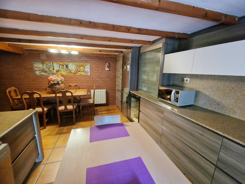 4 bedroom Villa for sale 4 bedroom Villa for sale