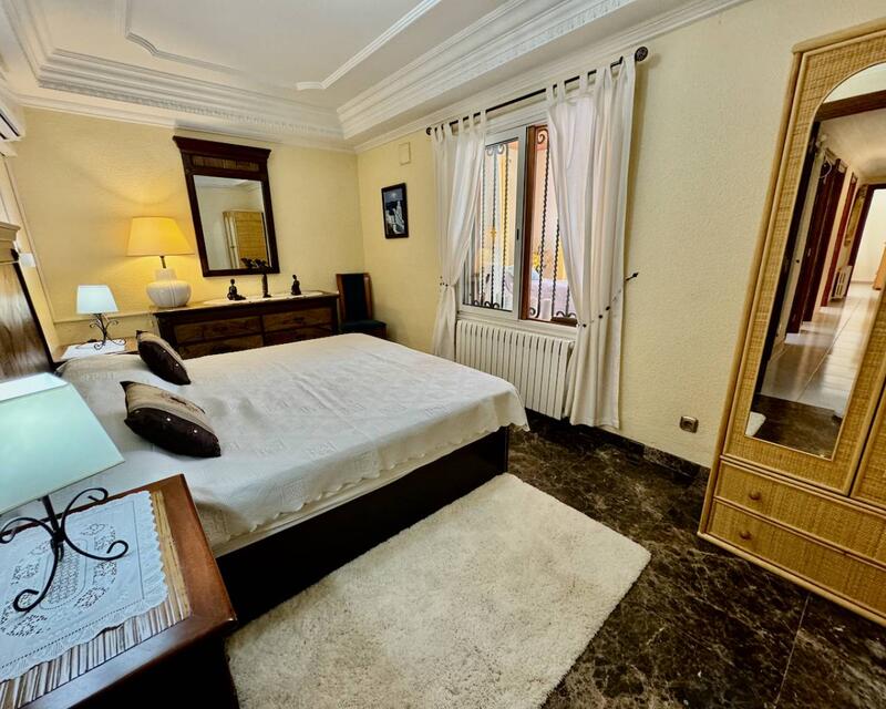 8 bedroom Country House for sale 8 bedroom Country House for sale