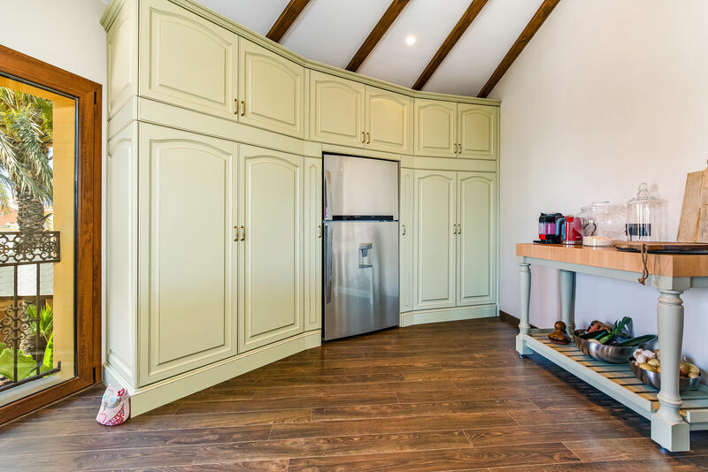 4 slaapkamer Villa Te koop 4 slaapkamer Villa Te koop