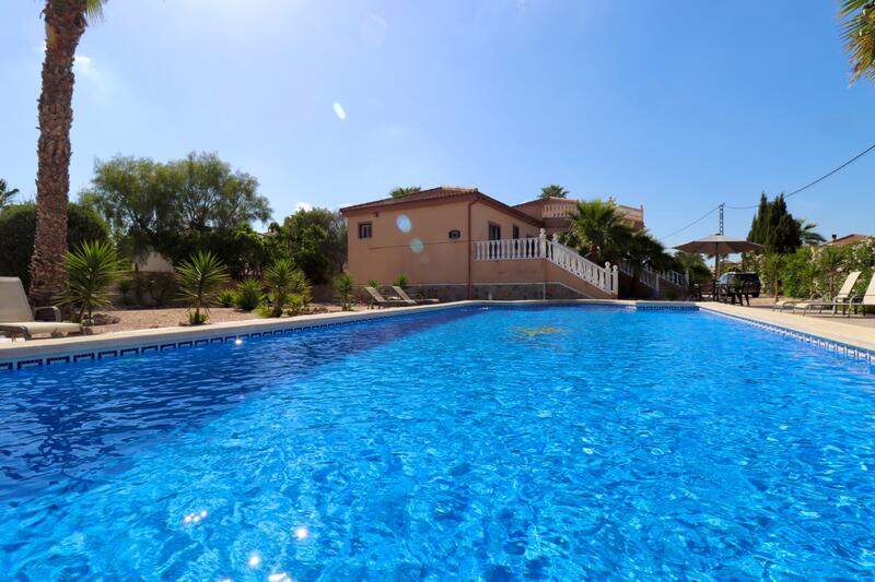 4 bedroom Country House for sale