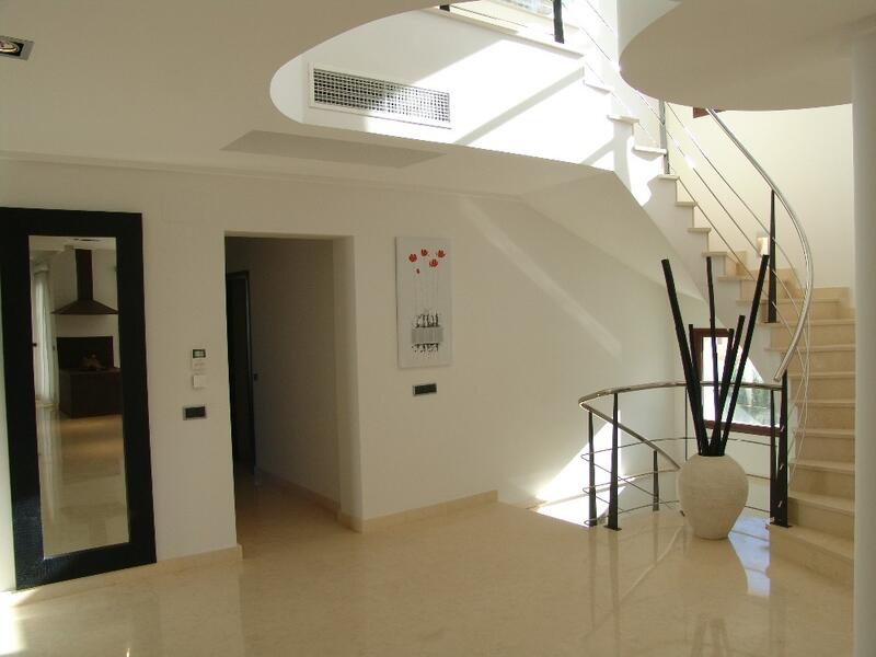 5 bedroom Villa for sale 5 bedroom Villa for sale