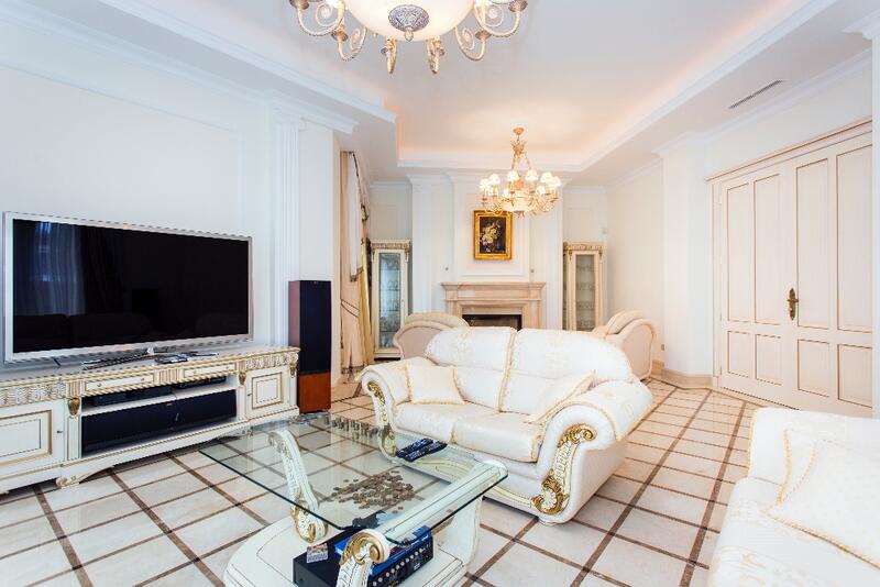 6 bedroom Villa for sale