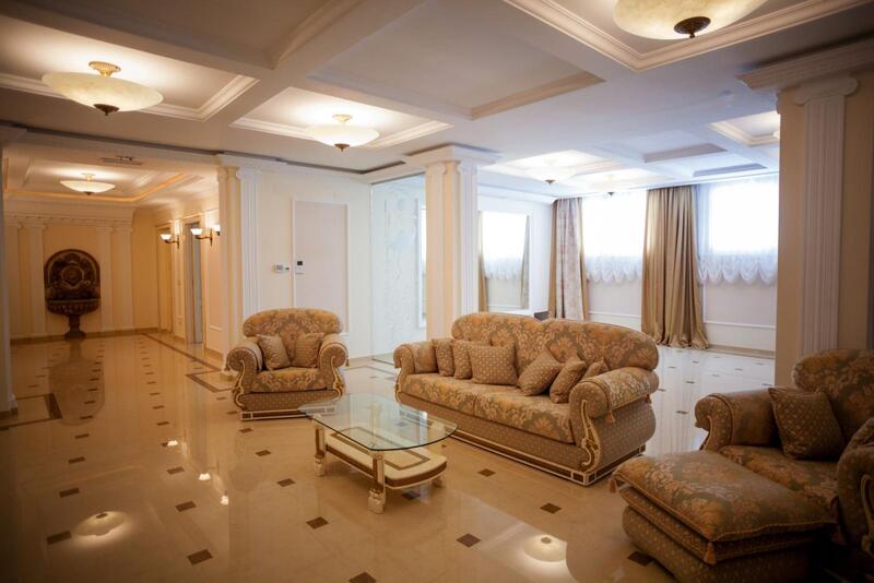 6 bedroom Villa for sale