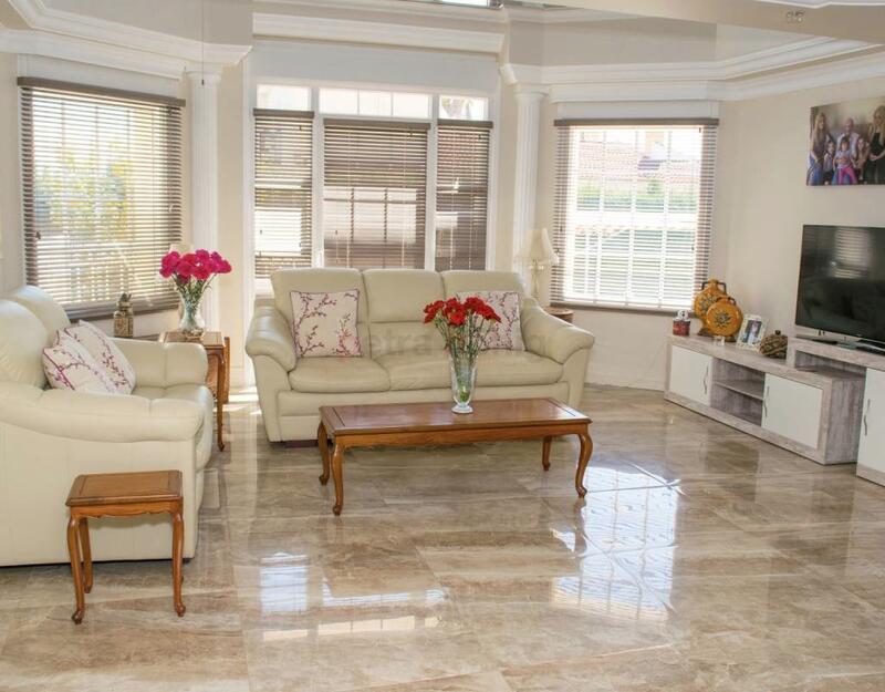 4 bedroom Villa for sale 4 bedroom Villa for sale