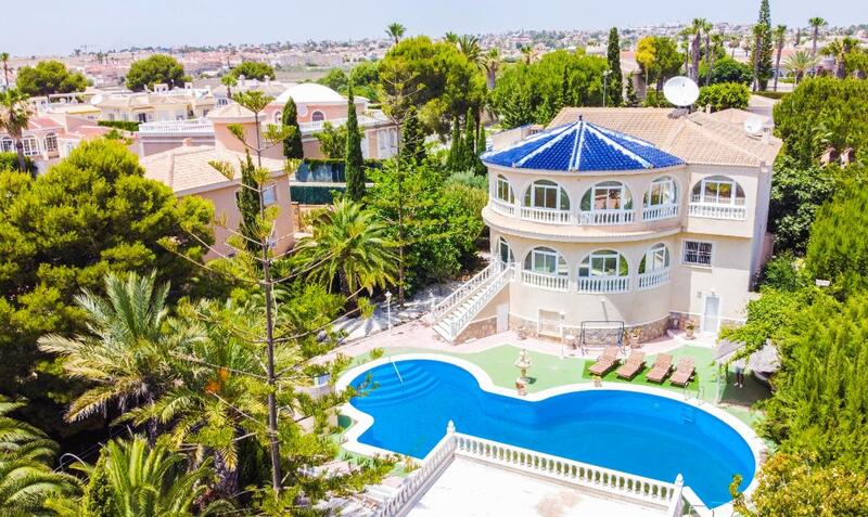 5 bedroom Villa for sale 5 bedroom Villa for sale