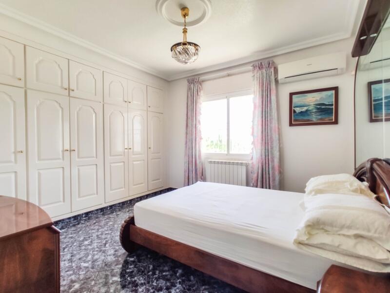 5 bedroom Villa for sale 5 bedroom Villa for sale