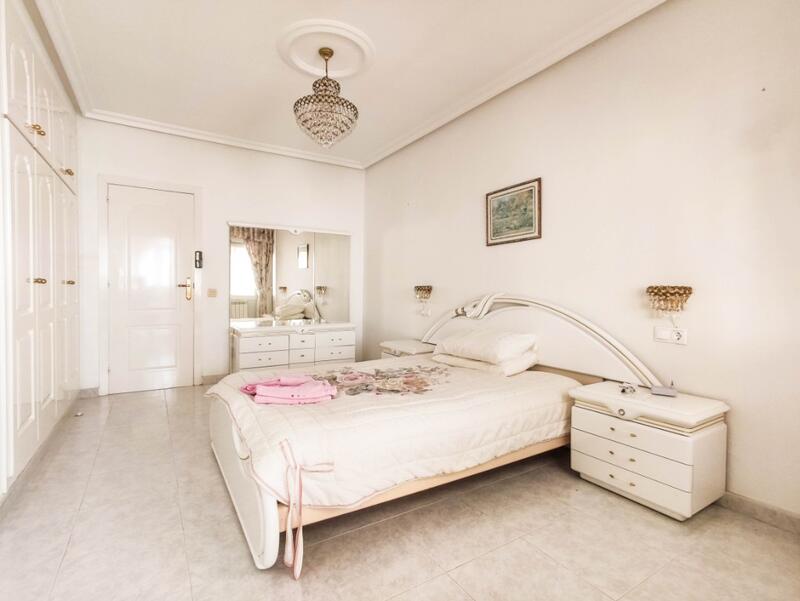 5 bedroom Villa for sale 5 bedroom Villa for sale