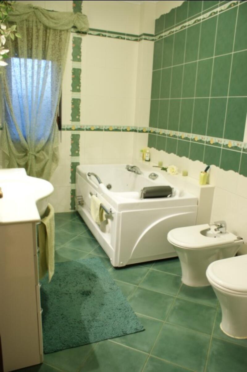 4 bedroom Villa for sale 4 bedroom Villa for sale