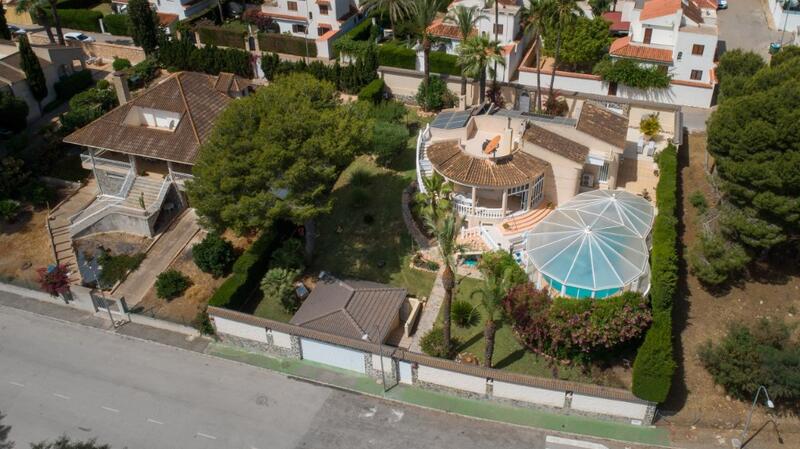 4 chambre Villa à vendre 4 chambre Villa à vendre