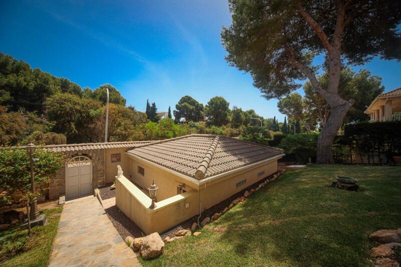 4 chambre Villa à vendre 4 chambre Villa à vendre