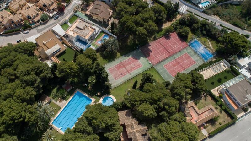 4 chambre Villa à vendre 4 chambre Villa à vendre