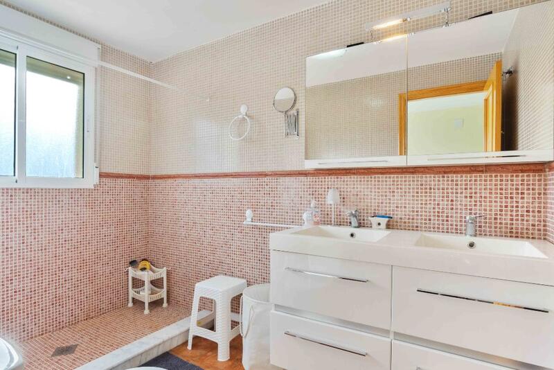 6 bedroom Country House for sale 6 bedroom Country House for sale