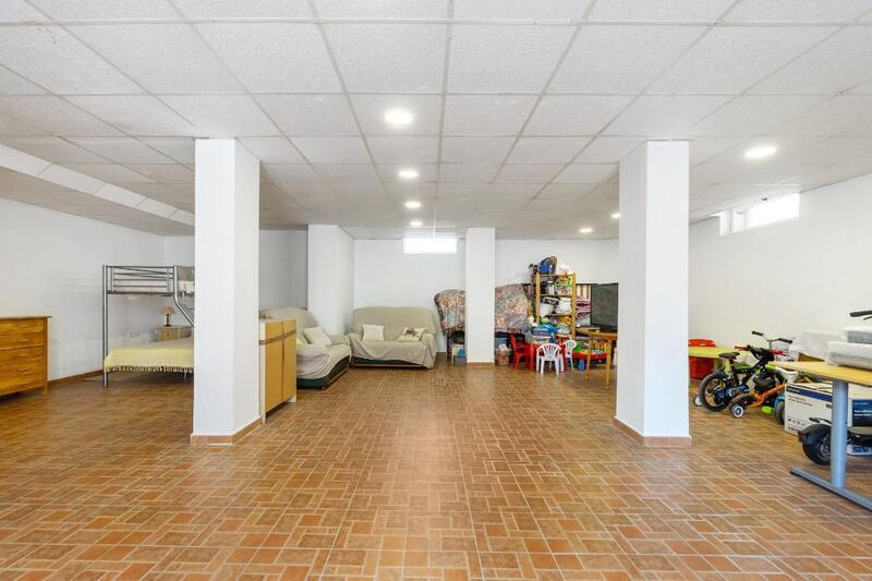 4 bedroom Villa for sale