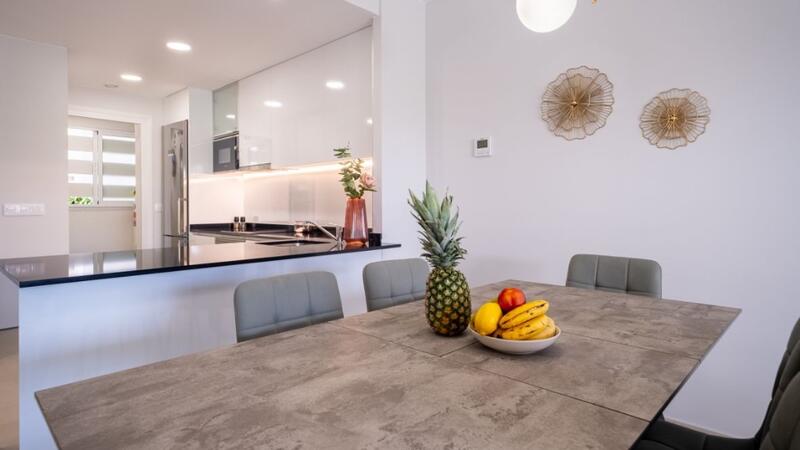 3 bedroom Apartment for sale