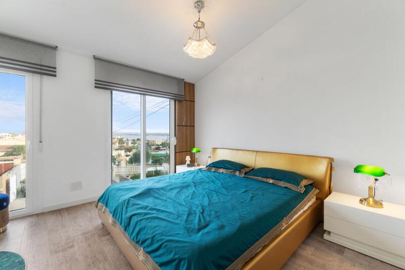 3 Schlafzimmer Stadthaus zu verkaufen