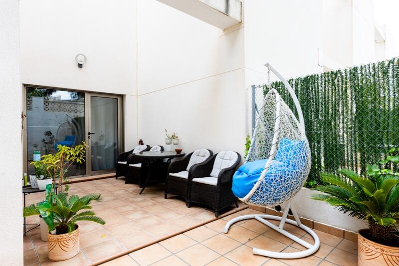 3 bedroom Townhouse for sale