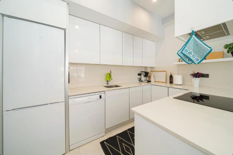 3 slaapkamer Gezinswoning Te koop 3 slaapkamer Gezinswoning Te koop