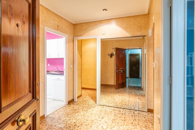 3 спальная комната квартира продается 3 спальная комната квартира продается