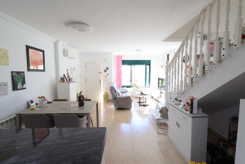 2 bedroom Townhouse for sale 2 bedroom Townhouse for sale