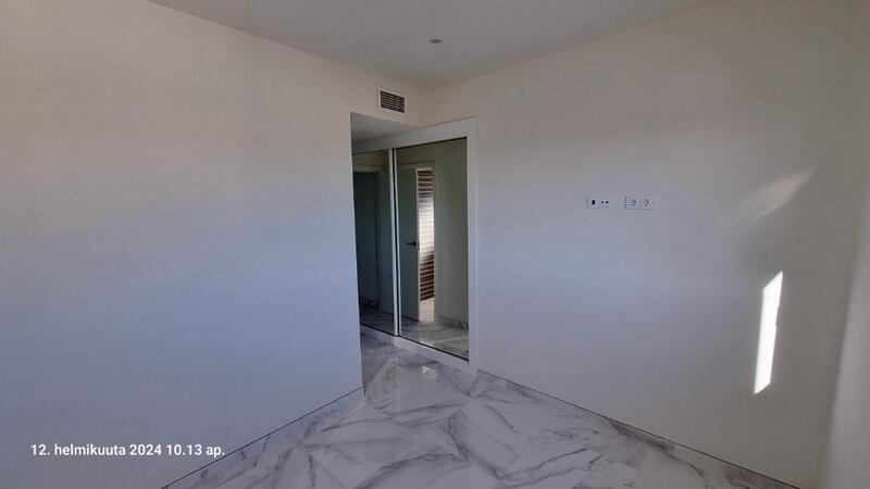 2 slaapkamer Appartement Te koop 2 slaapkamer Appartement Te koop