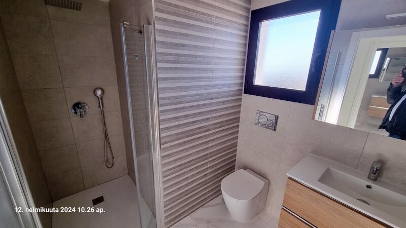 2 slaapkamer Appartement Te koop 2 slaapkamer Appartement Te koop