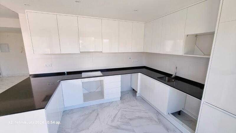 2 slaapkamer Appartement Te koop 2 slaapkamer Appartement Te koop