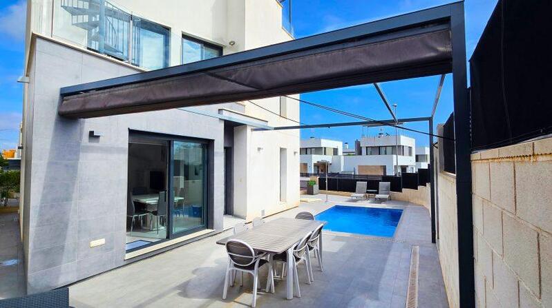 3 bedroom Villa for sale