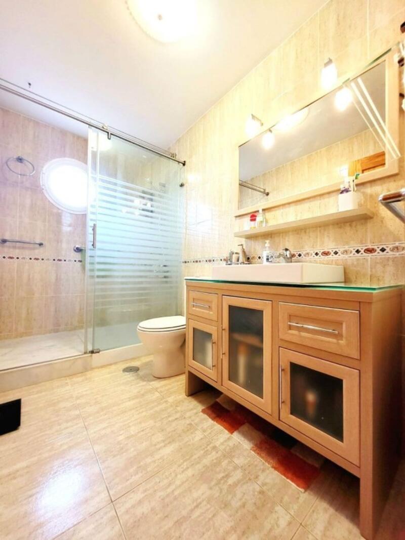 3 bedroom Apartment for sale 3 bedroom Apartment for sale