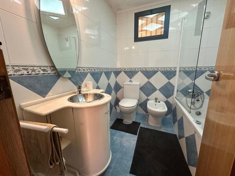 2 bedroom Apartment for sale 2 bedroom Apartment for sale