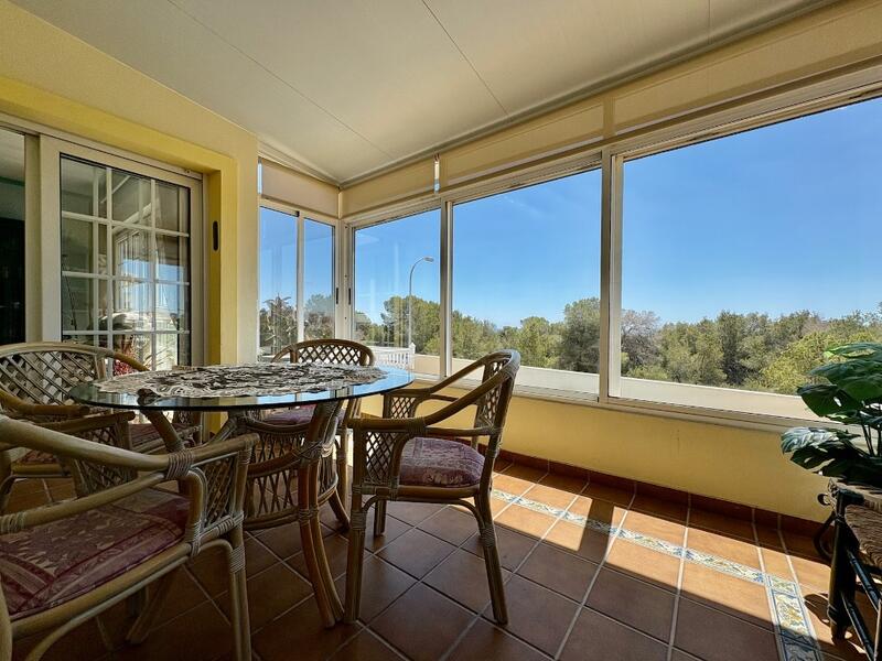 2 slaapkamer Villa Te koop 2 slaapkamer Villa Te koop