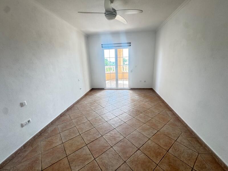 3 slaapkamer Villa Te koop 3 slaapkamer Villa Te koop