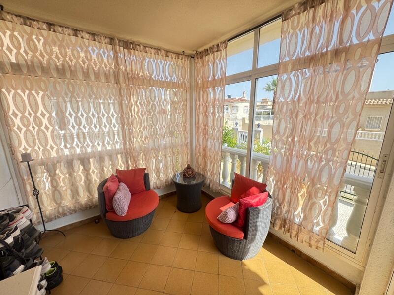 4 slaapkamer Villa Te koop 4 slaapkamer Villa Te koop