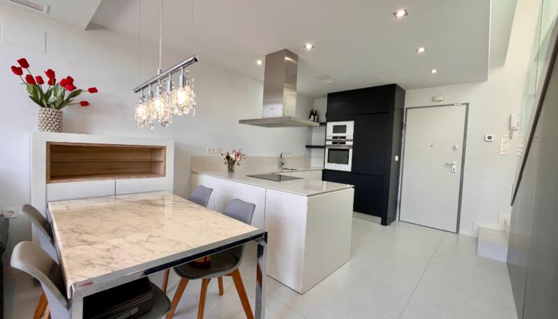 3 soverom Villa til salgs 3 soverom Villa til salgs