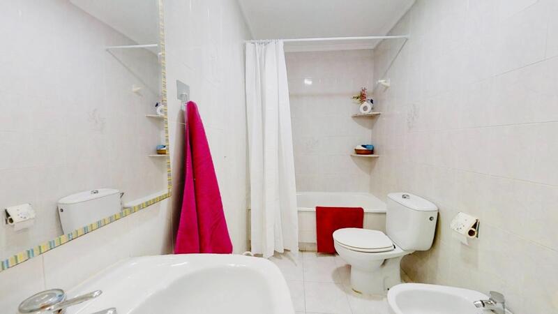 2 slaapkamer Appartement Te koop