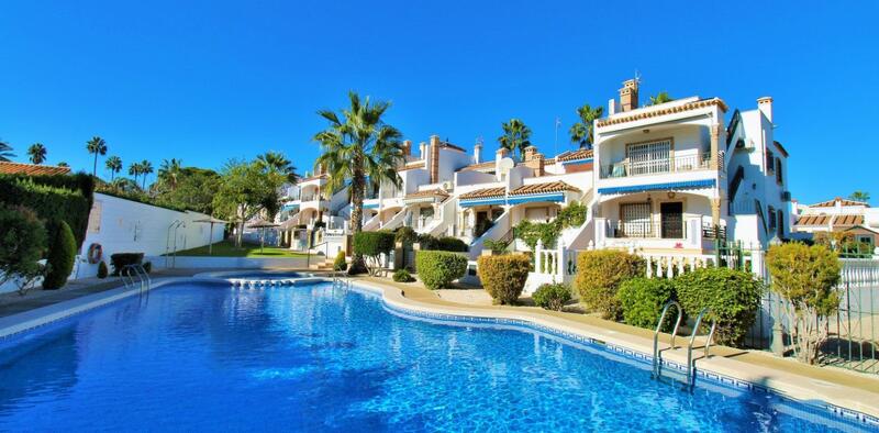 2 bedroom Townhouse for sale 2 bedroom Townhouse for sale