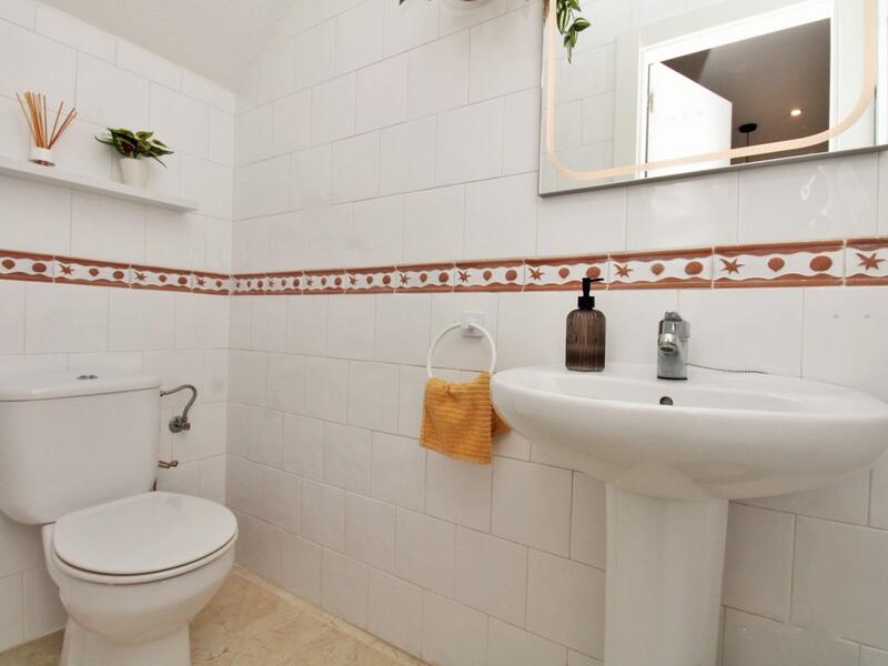 2 bedroom Townhouse for sale 2 bedroom Townhouse for sale