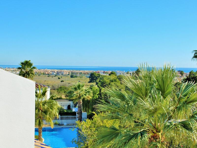 2 bedroom Townhouse for sale 2 bedroom Townhouse for sale