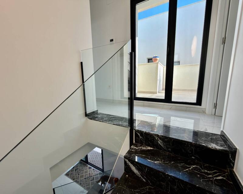 3 bedroom Villa for sale 3 bedroom Villa for sale