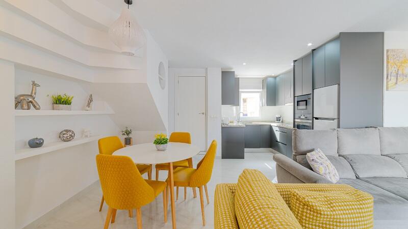 3 bedroom Apartment for sale