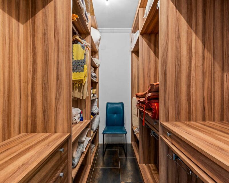 5 Schlafzimmer Villa zu verkaufen 5 Schlafzimmer Villa zu verkaufen