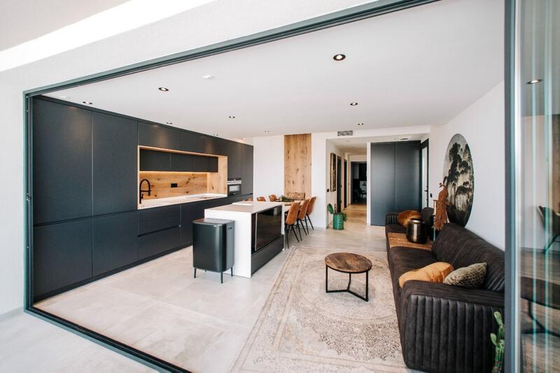 2 slaapkamer Appartement Te koop 2 slaapkamer Appartement Te koop