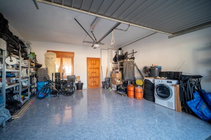 4 slaapkamer Villa Te koop 4 slaapkamer Villa Te koop