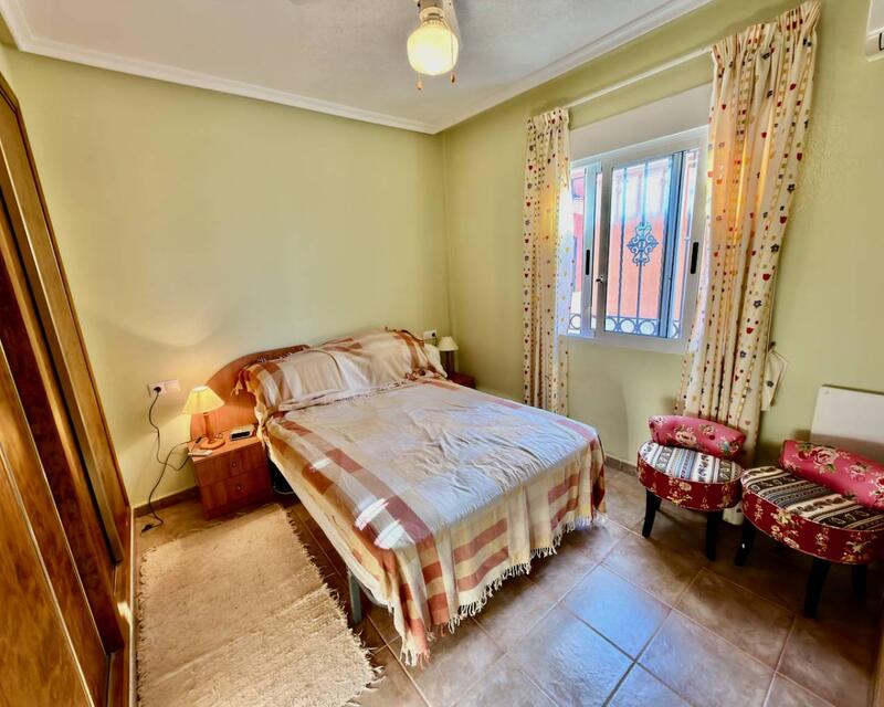 2 Cuarto Villa en venta 2 Cuarto Villa en venta