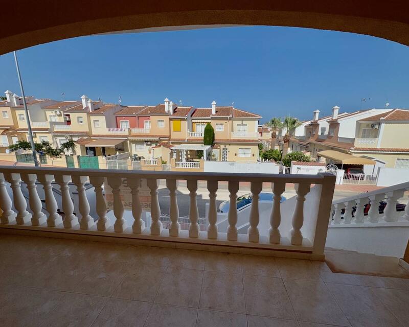 3 Cuarto Adosado en venta