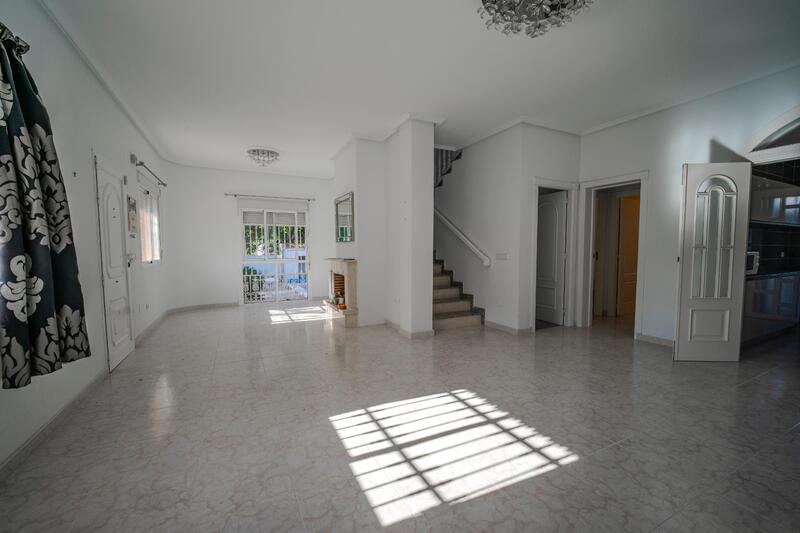 5 Cuarto Villa en venta