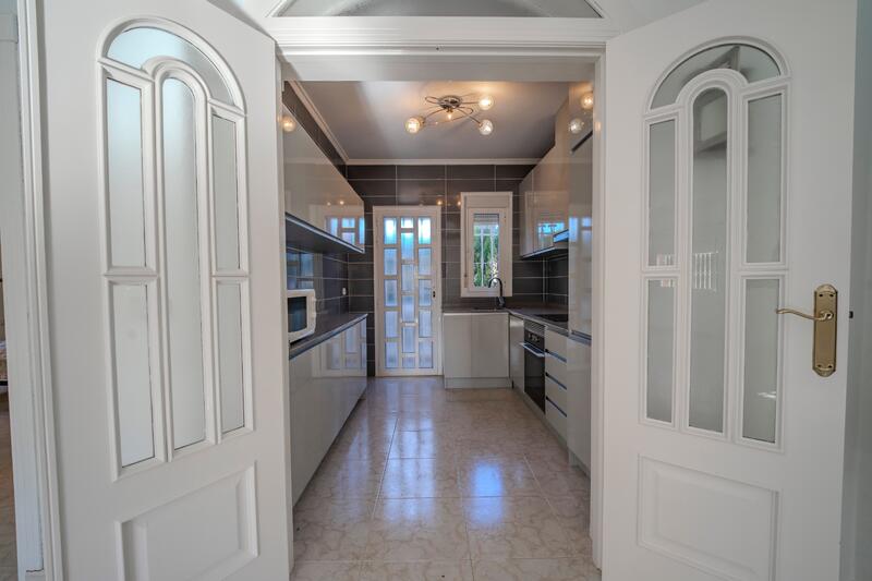 5 Cuarto Villa en venta