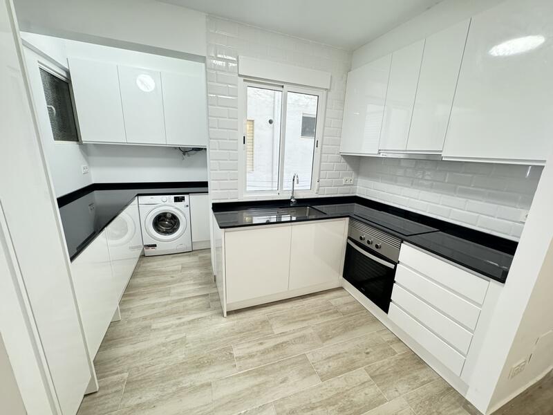 3 soverom Leilighet til salgs 3 soverom Leilighet til salgs