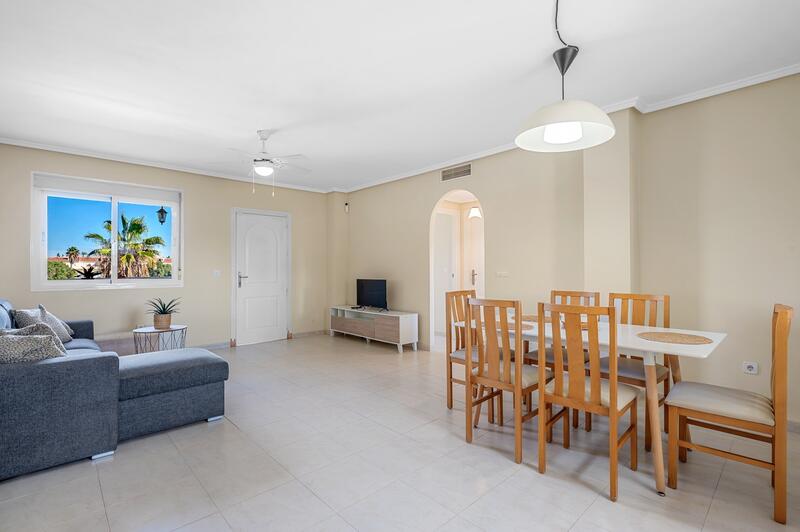 2 slaapkamer Appartement Te koop 2 slaapkamer Appartement Te koop