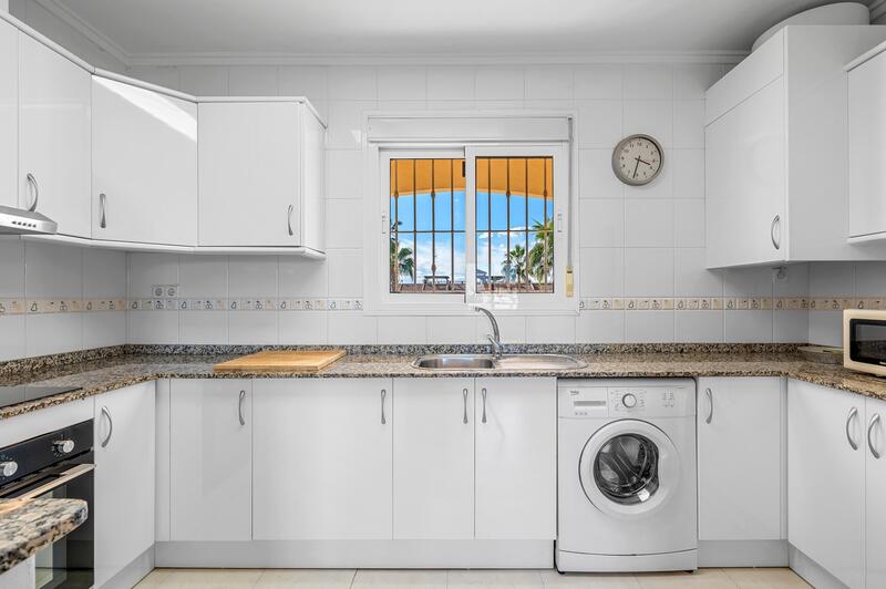 2 slaapkamer Appartement Te koop 2 slaapkamer Appartement Te koop