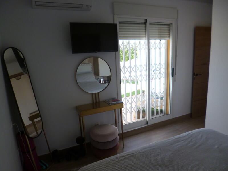 4 спальная комната вилла продается 4 спальная комната вилла продается